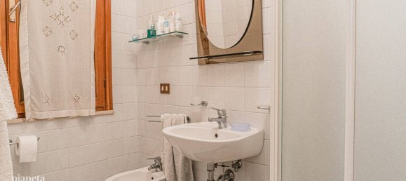 2 bedrooms Villa in Cesena, Italy No. 275769 5