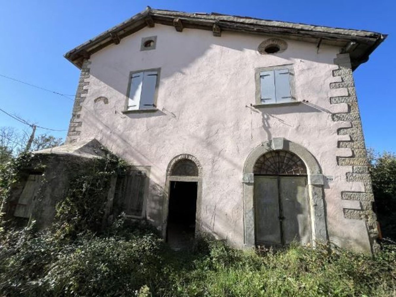 13 bedrooms Apartment in Loiano, Italy No. 365977
