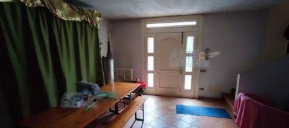 Квартира с 4 комнатами в Пеша, Италия № 40745 19