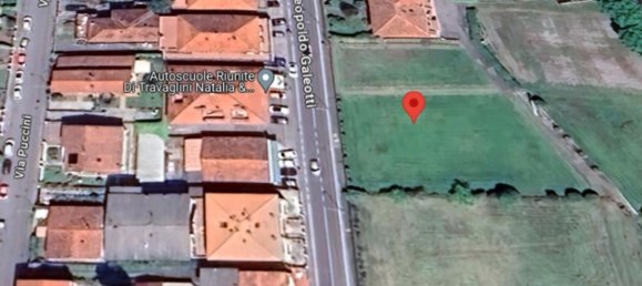 Квартира с 4 комнатами в Пеша, Италия № 40745 10