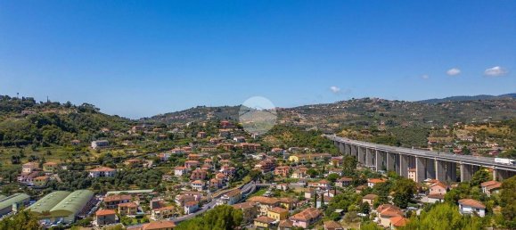 Casa de 2 dormitorios en Imperia, Italy No. 269672 14