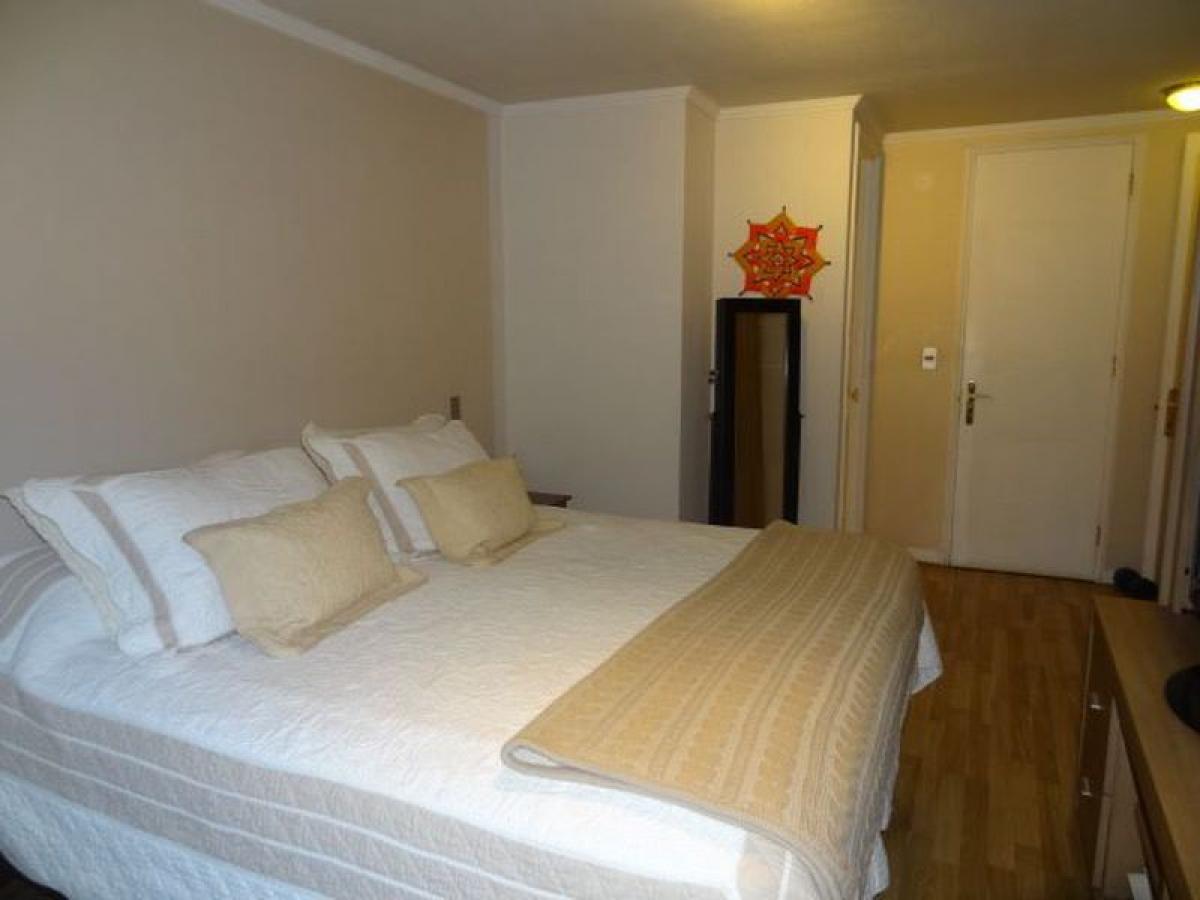 3 bedrooms Apartment in Santiago, Chile No. 1912