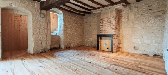 4 bedrooms House in Deneze-sous-Doue, France No. 295269 3