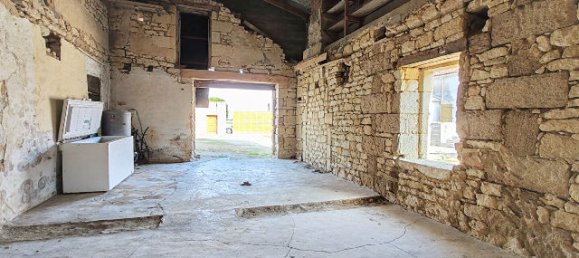 4 bedrooms House in Deneze-sous-Doue, France No. 295269 8