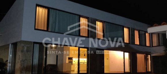 3 bedrooms House in Castelo da Maia, Portugal No. 52496 17