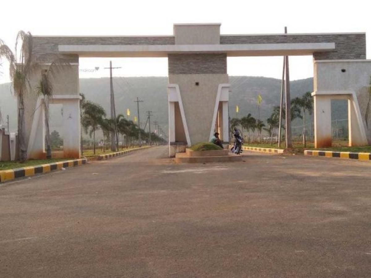  Land in Visakhapatnam, India No. 35537