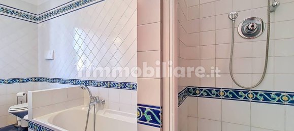 Вилла с 3 спальнями в Феррара, Италия № 378560 50