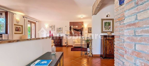 Вилла с 3 спальнями в Феррара, Италия № 378560 4