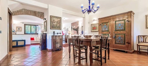 Вилла с 3 спальнями в Феррара, Италия № 378560 16