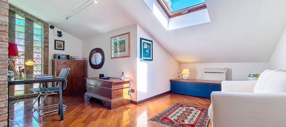 Вилла с 3 спальнями в Феррара, Италия № 378560 37