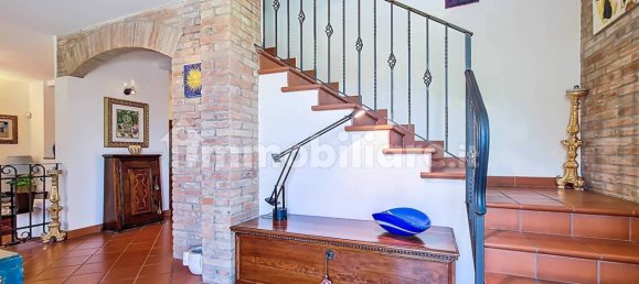 Вилла с 3 спальнями в Феррара, Италия № 378560 30