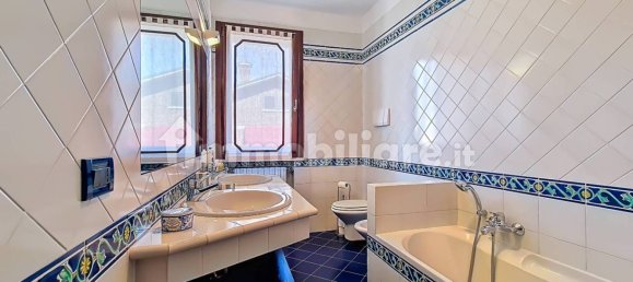 Вилла с 3 спальнями в Феррара, Италия № 378560 49