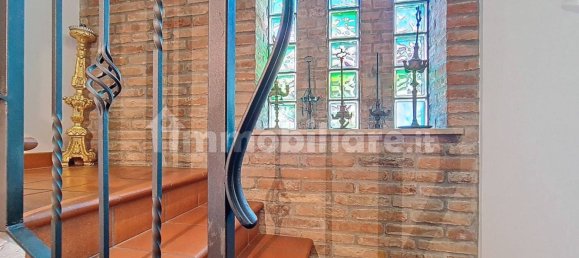 Вилла с 3 спальнями в Феррара, Италия № 378560 33