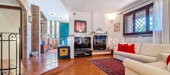 Вилла с 3 спальнями в Феррара, Италия № 378560 6