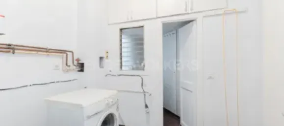 6 bedrooms Commercial property in Eixample, Spain No. 179147 23