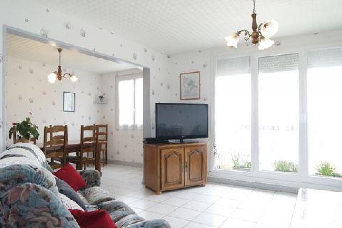2 bedrooms Condo in Bourges, France No. 3538