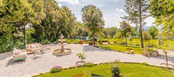 5 bedrooms Villa in Montecatini Val di Cecina, Italy No. 548 11