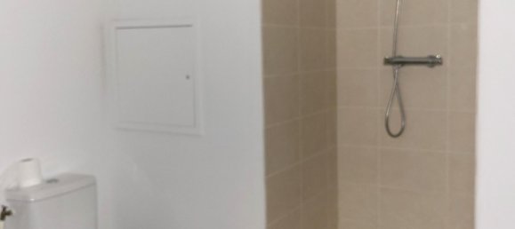 1 chambre Appartement à Amiens, France No. 81783 5