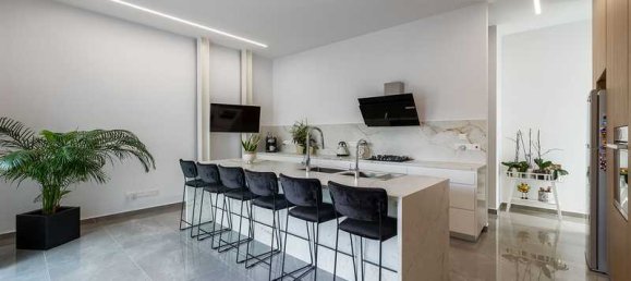 3 bedrooms House in Mesogi, Cyprus No. 10860 3