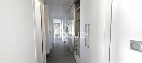 3 chambres Appartement à Valence, France No. 300882 7