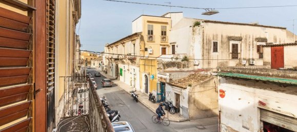 4 rooms Villa in Avola, Italy No. 139731 2