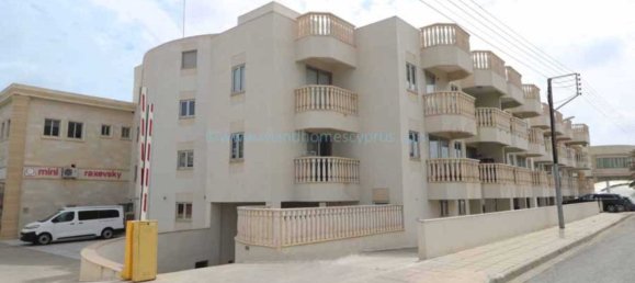 Дом 4775м² в Паралимни, Кипр № 23863 3