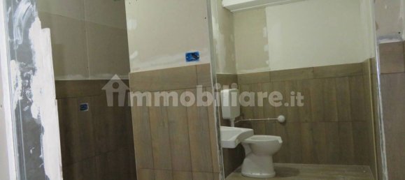 Propiedad comercial de 3 habitaciónes en Foggia, Italy No. 12648 8