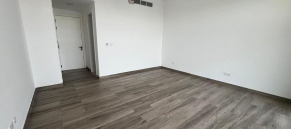 Villa de 5 dormitorios en Al Furjan, UAE No. 110596 9