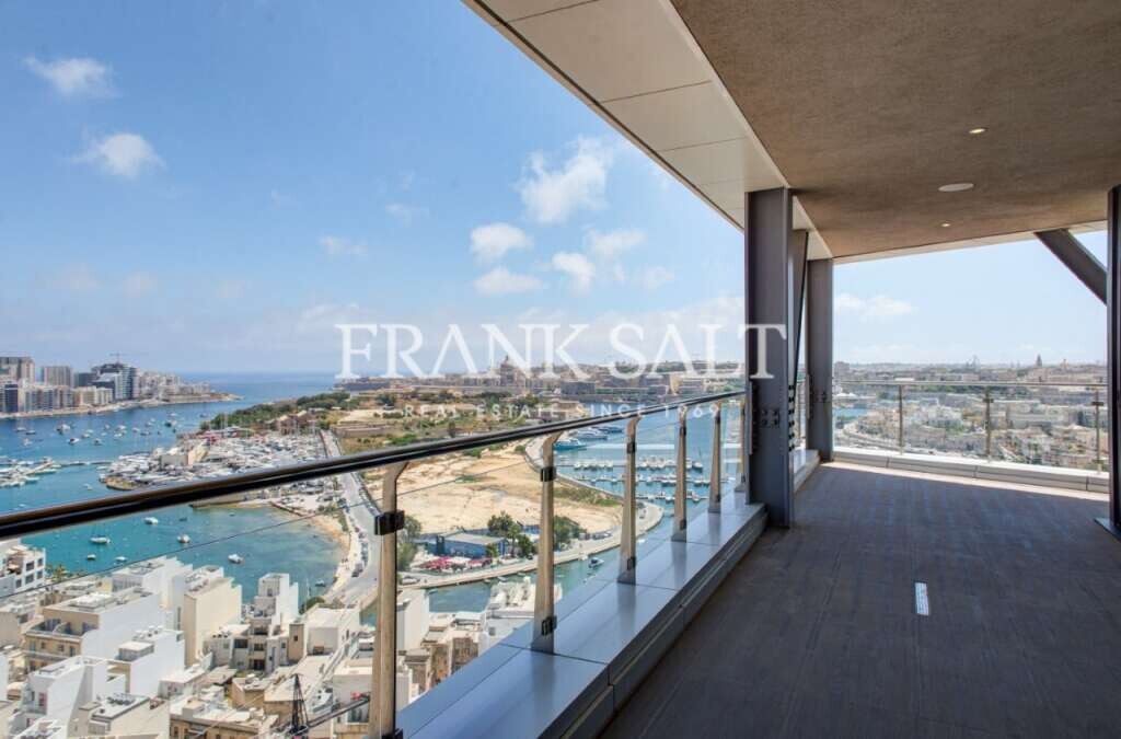 Квартира с 3 спальнями в Гзира, Мальта № 1445