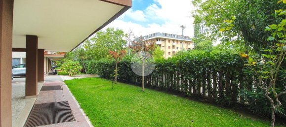 5-salle Penthouse à San Benedetto del Tronto, Italy No. 85850 2