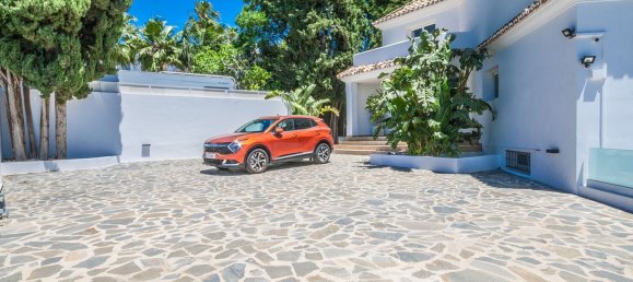 Вилла с 6 спальнями в Эстепона, Испания № 142294 35