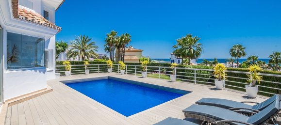 Вилла с 6 спальнями в Эстепона, Испания № 142294 3