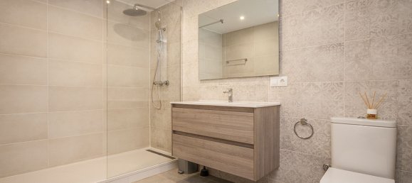 Вилла с 6 спальнями в Эстепона, Испания № 142294 22