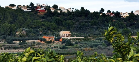 4 bedrooms Villa in Pedreguer, Spain No. 2528 2