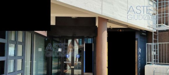 57m² Commercial property in Brescia, Italy No. 260049 3