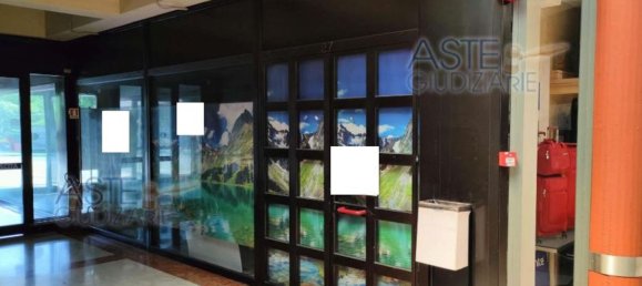 57m² Commercial property in Brescia, Italy No. 260049 2