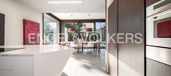 4 bedrooms Villa in Biandronno, Italy No. 139066 20