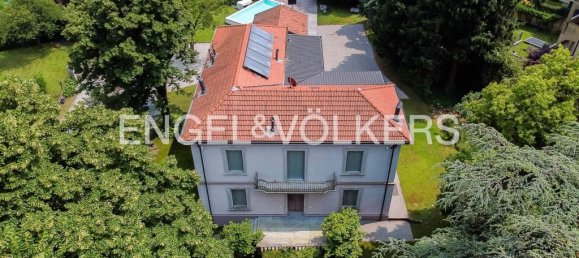 4 bedrooms Villa in Biandronno, Italy No. 139066 49