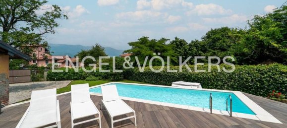 4 bedrooms Villa in Biandronno, Italy No. 139066 44