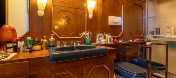 8 rooms Apartment in Saluzzo, Italy No. 148239 18