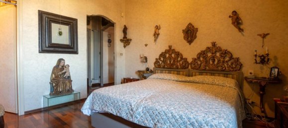 8 rooms Apartment in Saluzzo, Italy No. 148239 11