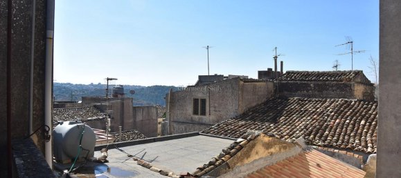 4-salle Maison à Modica, Italy No. 2069 19