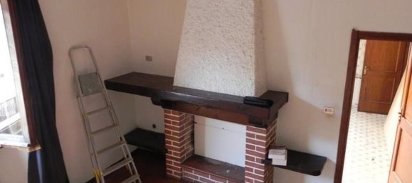 Дом с 6 комнатами в Камайоре, Италия № 214328 8