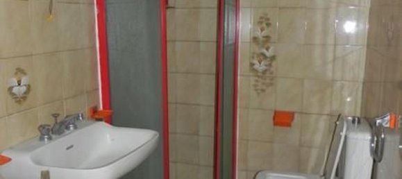 Дом с 6 комнатами в Камайоре, Италия № 214328 5