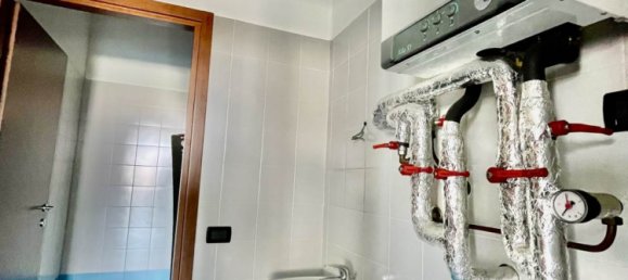 2 rooms Office in San Donà di Piave, Italy No. 178791 11