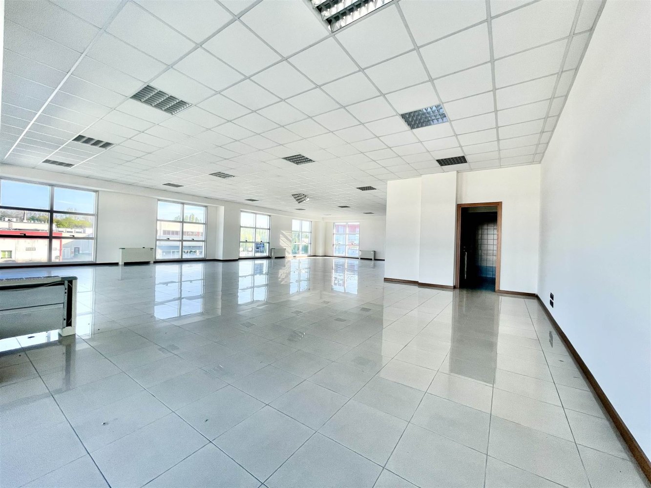 2 rooms Office in San Donà di Piave, Italy No. 178791