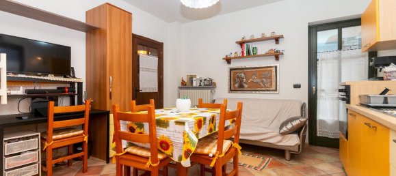 Casa de 5 divisões em Frassino, Italy N.º 115536 11