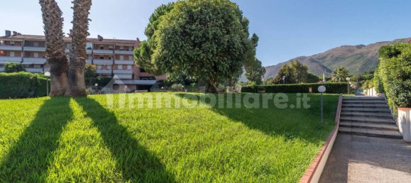 Квартира с 2 спальнями в Чериале, Италия № 358490 47