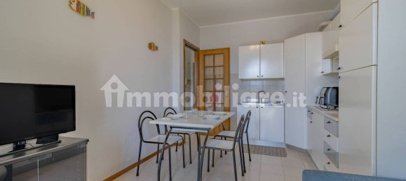 Квартира с 2 спальнями в Чериале, Италия № 358490 16