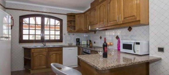 4 bedrooms Villa in Guia, Portugal No. 107508 12